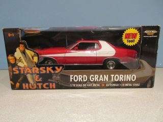 1:18 Scale Ertl American Muscle " Starsky & Hutch " 1976 Ford Gran Torino Diecast
