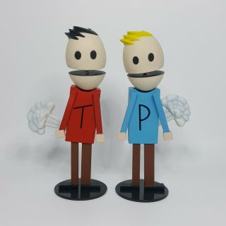 2006 Mezco South Park Series 4: Terrence & Phillip Figures W/ Display Stand Set