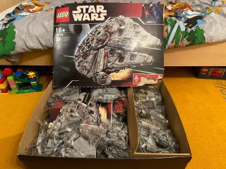 Lego Star Wars,  Millennium Falcon 10179,  Open Box, 4