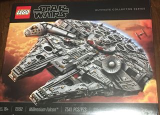 Lego Star Wars 75192 Ucs Millennium Falcon 100 Complete