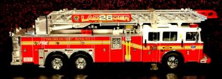 Code 3 1/64 Seagrave Ladder 26 Fdny Harlem Fire Factory Fire Department York