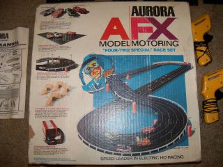 Afx Model Motoring 4 Lane Race Set Box With Some Parts - No Cars