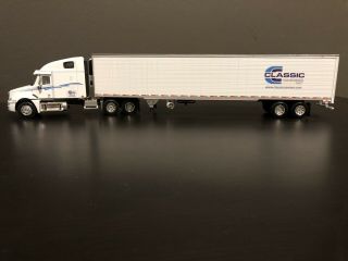 Dcp 31848 1:64 Scale Freightliner Columbia Classic Carriers W/ Reefer Trailer