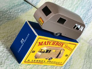 Matchbox Lesney No.  23c Bluebird Dauphine Caravan 2GPW metallic mauve NMreplbox 2