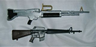 Vintage 1964 Hasbro " Gi Joe " M - 60 Machine Gun & M - 16 Rifle