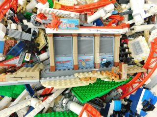 12.  8 Lbs Mixed Lego Bulk Box