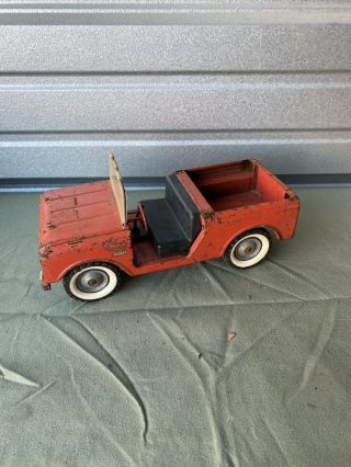 Vintage Red Tru Scale Ih International Scout Farm Toy.  Repaint/parts/builder