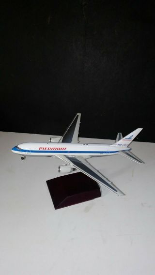 Gemini Jets Piedmont Airlines 767 - Er Diecast 1/200 Model Airplane N603p W/stand
