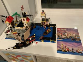 Lego Pirates Imperial Trading Post Near Complete W Instructions 6277