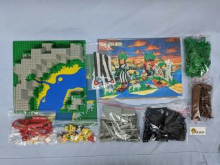 Lego Pirates Islanders 6278 Enchanted Island - Complete Set