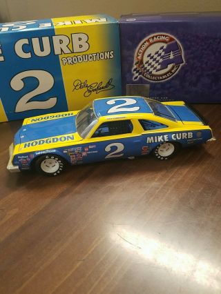 1980 Dale Earnhardt 2 Mike Curb 1:24 Action Nascar Olds 442 Rookie Diecast