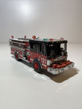 Code 3 1/64 Chicago Fire Department Cfd 121 Ward Lafrance Pumper Engine Truck