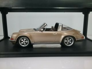 1:18 Scale Singer Porsche 911 Targa In Gold Metallic By Cult Models