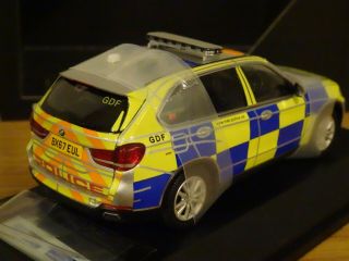 PARAGON JADI METROPOLITAN POLICE LONDON BMW X5 ROAD TRAFFIC CAR MODEL 91202 1:43 3