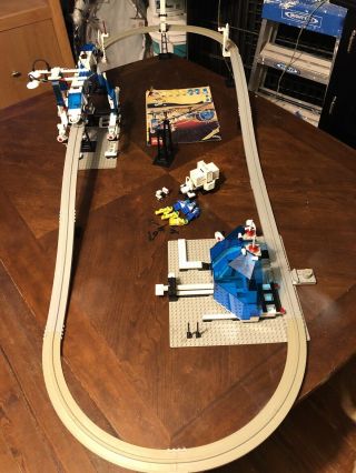 Lego Classic Space 6990 Monorail Transport System 99.  9 Complete W/ Instructions