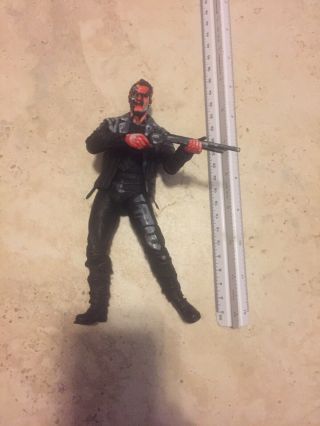 Terminator 2 - 7” Action Figure - T - 800 Video Game Appearance - Neca