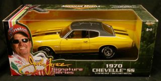 Ertl 1970 Chevrolet Chevelle Ss 454 Yellow John Force Signature Series 1:18