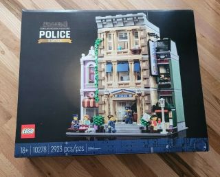 Lego 10278 Creator Expert Police Station Modular New/sealed In Hand Ships Asap