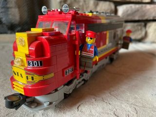 LEGO Santa Fe Chief (10020) 100 complete 2