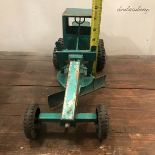 Vintage LUMAR Pressed Steel Power Road Grader Construction Green Toy 2