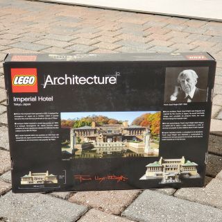 Lego Architecture Imperial Hotel 21017 by Frank Lloyd Wright Retired 2