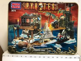 Mega Bloks Pyrates 3674 - Pirate Island Play Set
