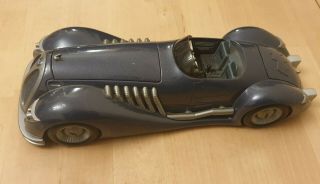 Collectible 1940s Dc Batmobile 1:18th Scale Die Cast Model Car Corgi Bmbv2