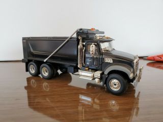 First Gear 1/50 Mack Granite Dump Truck - Mack Trucks 2