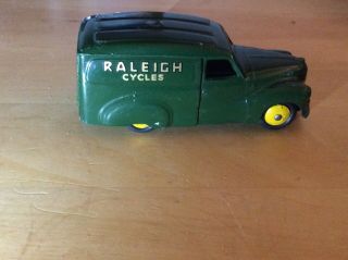 Dinky Toys 472 Austin Van Raleigh Cycles By Maccano Ltd