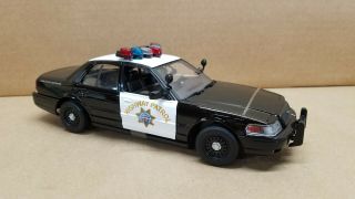2007 Ford Crown Victoria Chp California Highway Patrol 1/24 Die - Cast Motor Max