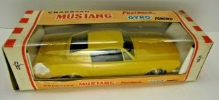 Rare Cragstan 1967 Ford Mustang Fastback " Gyro " Powered Plastic Car 1:24 Scale