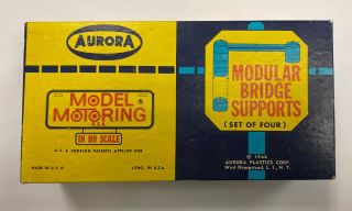 Aurora Model Motoring Box Of 4 - Lane Modular Bridge Supports W/flag Sheet Exc