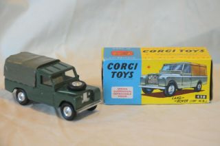 Corgi Toys - 438 Land Rover (109 " W.  B. ) W/ Box