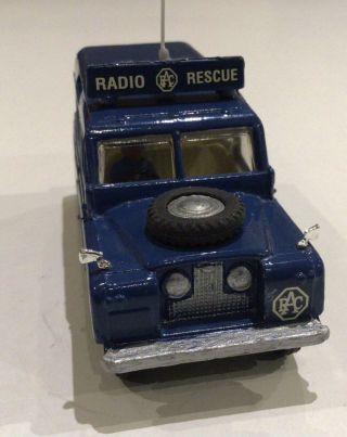 Triang Spot On Cars - No.  258 LWB Land Rover in Stunning RAC Blue Livery 2