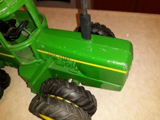 1/16 Scale John Deere 8630 No Box Has Been Played With Has Paint Chips 2