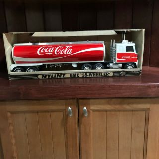 Coca Cola Gmc 18 - Wheeler Tanker Transport Truck - 20.  5 Inches - Mfg By Nylint