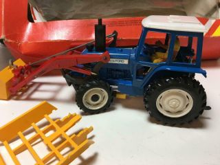 Ford Tractor Britains 9584 1:32 Ford Tw20 Tractor Model Front Loader 1982/4