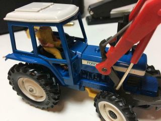 Ford Tractor BRITAINS 9584 1:32 Ford TW20 Tractor model Front Loader 1982/4 2