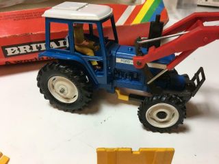 Ford Tractor BRITAINS 9584 1:32 Ford TW20 Tractor model Front Loader 1982/4 3