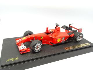 Hot Wheels Sb 1/18 - F1 Ferrari F2001 Schumacher World Champion