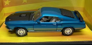 American Muscle 1969 Ford Mustang Mach I 1:18 Scale Diecast / Blue 2