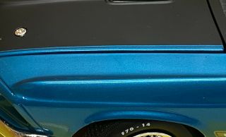 American Muscle 1969 Ford Mustang Mach I 1:18 Scale Diecast / Blue 3