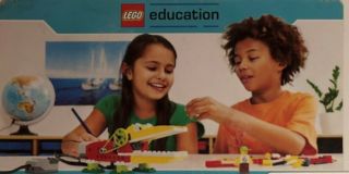 Complete Lego Education Kit 9580 and 9585 with Manuals,  Worksheets and Software 2