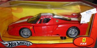 Hot Wheels 1/18 Ferrari Fxx Red/white Racer Coupe Diecast J2854