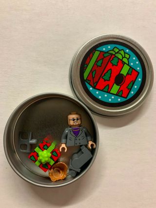 Dick In A Box Citizen 2020 Holiday Tin Brick Minifig Minifigure