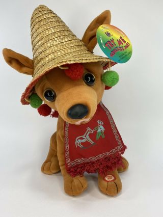 12” Pancho Singing Chihuahua 1974 Feliz Navidad Christmas Animated Musical Dog