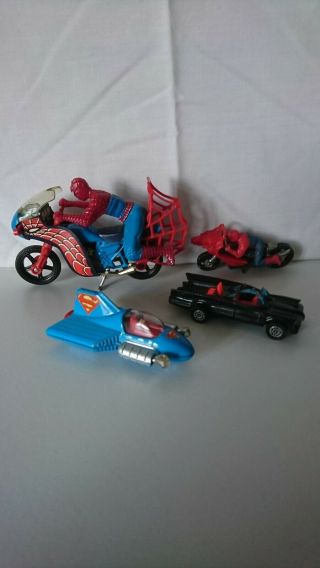 Vintage Diecast Corgi Superman Supermobile/batmobile&spiderman Bikes With Figure