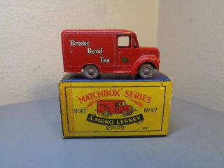 Matchbox Moko Lesney No 47a Vintage 1 Ton Trojan Van Gray Plastic Wheels Nmib
