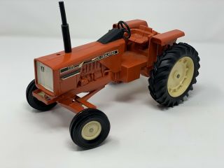 (1973) Allis Chalmers Model 200 Landhandler Toy Tractor - 1/16 Scale
