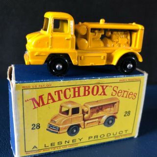 Matchbox Lesney 28 Compressor Lorry - - W/box.  A Real Beauty